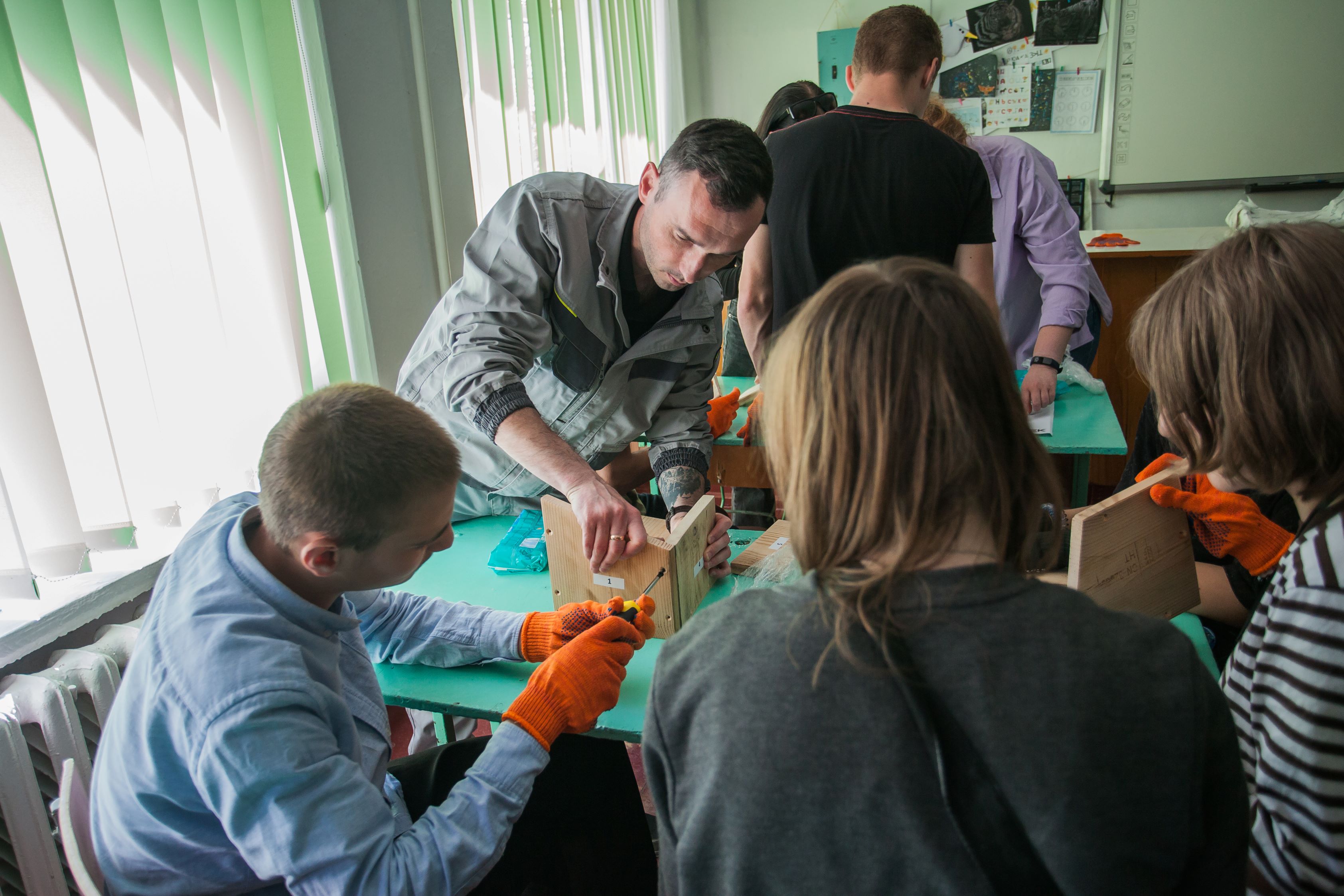 DTEK Renewables arranged environmental lessons on bats for children in Mykolaiv region communities.  2