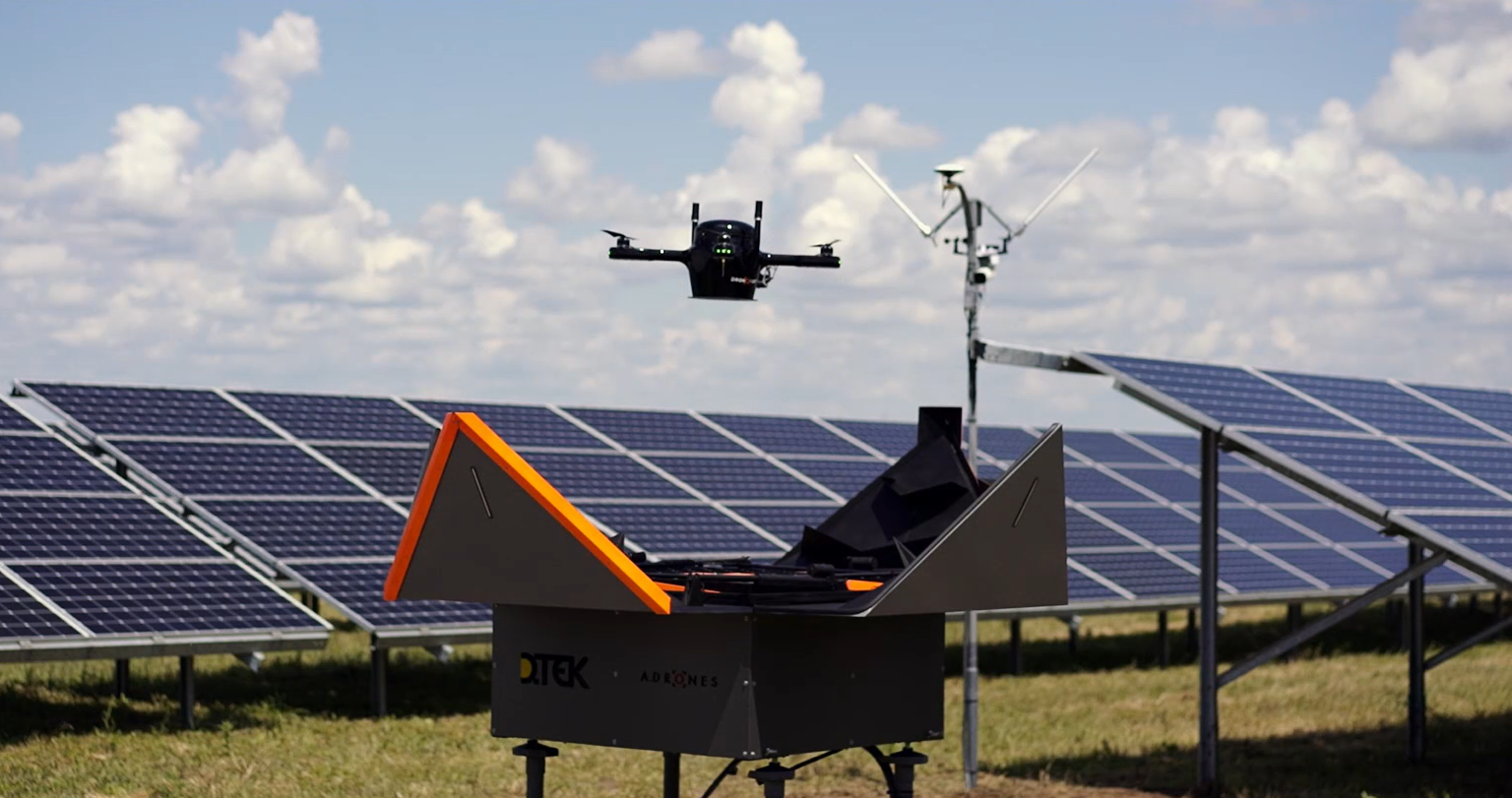 Діджитал Одіссея. На Покровській СЕС реалізована унікальна система діагностики й контролю роботи великих сонячних електростанцій