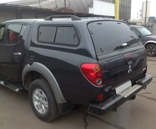 ДТЕК ВДЕ передав автомобіль на потреби територіальної оборони Миколаєва