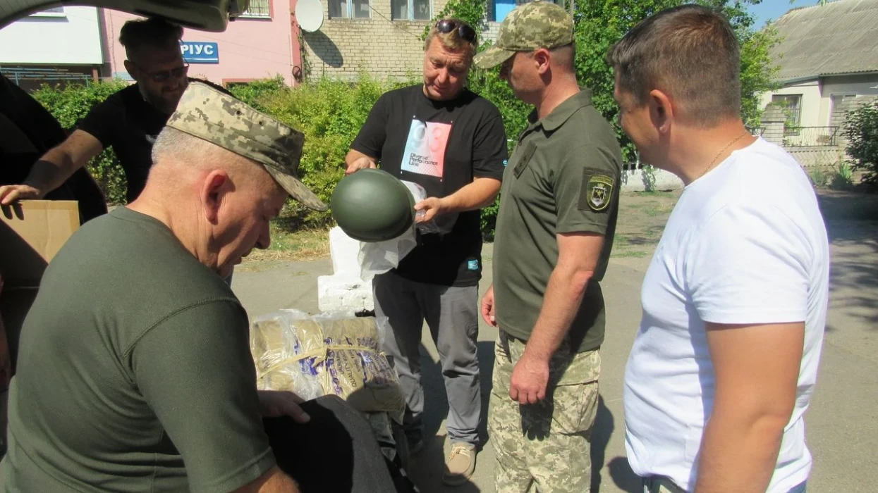 ДТЕК ВДЕ передав військову амуніцію для потреб громади на Миколаївщині ДТЕК ВДЕ передав військову амуніцію для потреб громади на Миколаївщині