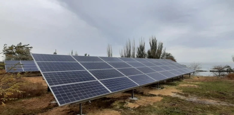 ДТЕК ВДЕ встановив для українських військових автономну систему електроживлення на сонячній енергії