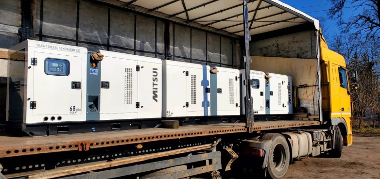 Нікопольщина отримала від ДТЕК ВДЕ потужні генератори та продукти харчування