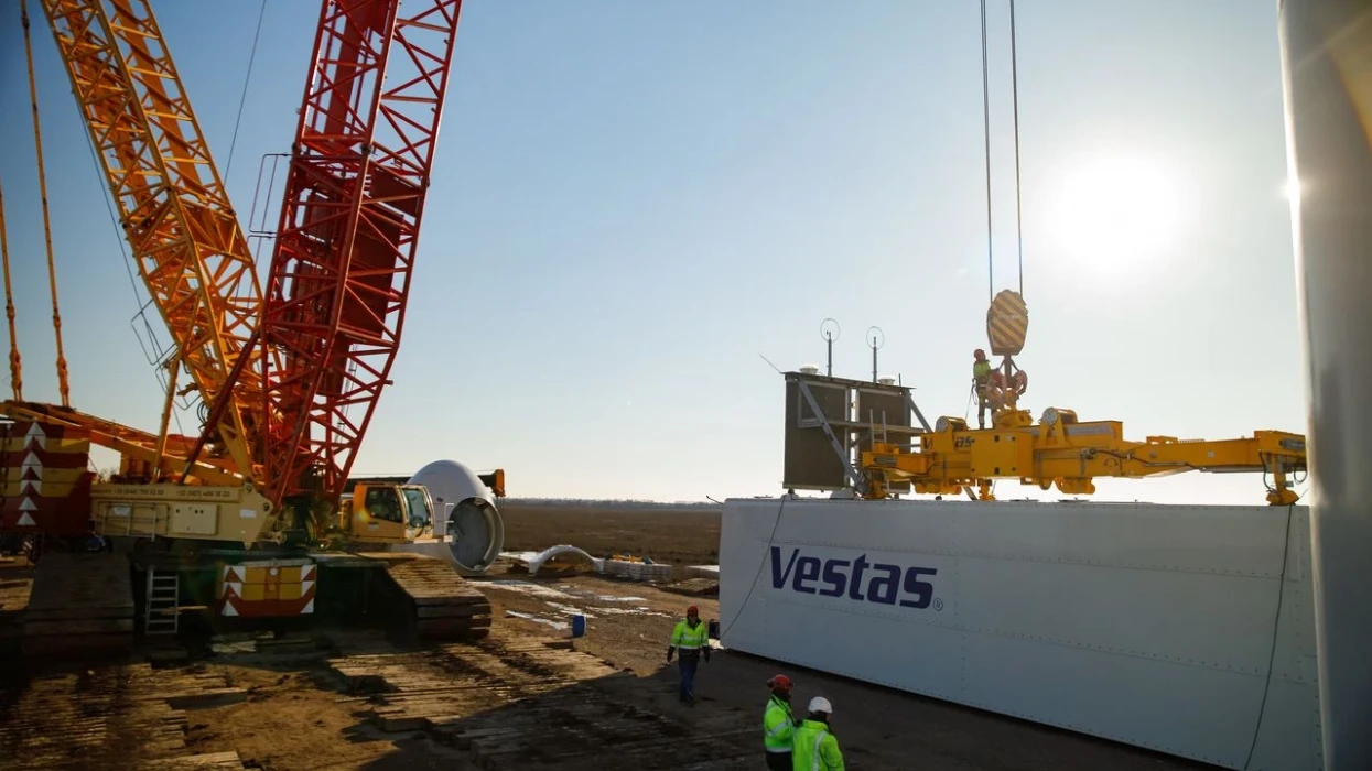 Дозаливка фундаментів та пошук фінансування: як продовжується проєкт ДТЕК Тилігульської ВЕС Дозаливка фундаментів та пошук фінансування: як продовжується проєкт ДТЕК Тилігульської ВЕС