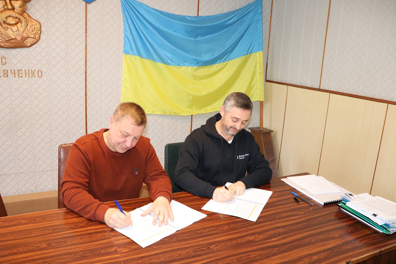 Попри війну ДТЕК ВДЕ продовжує соціальне партнерство у Березанці