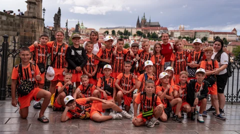 25 дітей з Миколаївщини відвідали Прагу в рамках проєкту «Давай, грай!» 25 дітей з Миколаївщини відвідали Прагу в рамках проєкту «Давай, грай!»