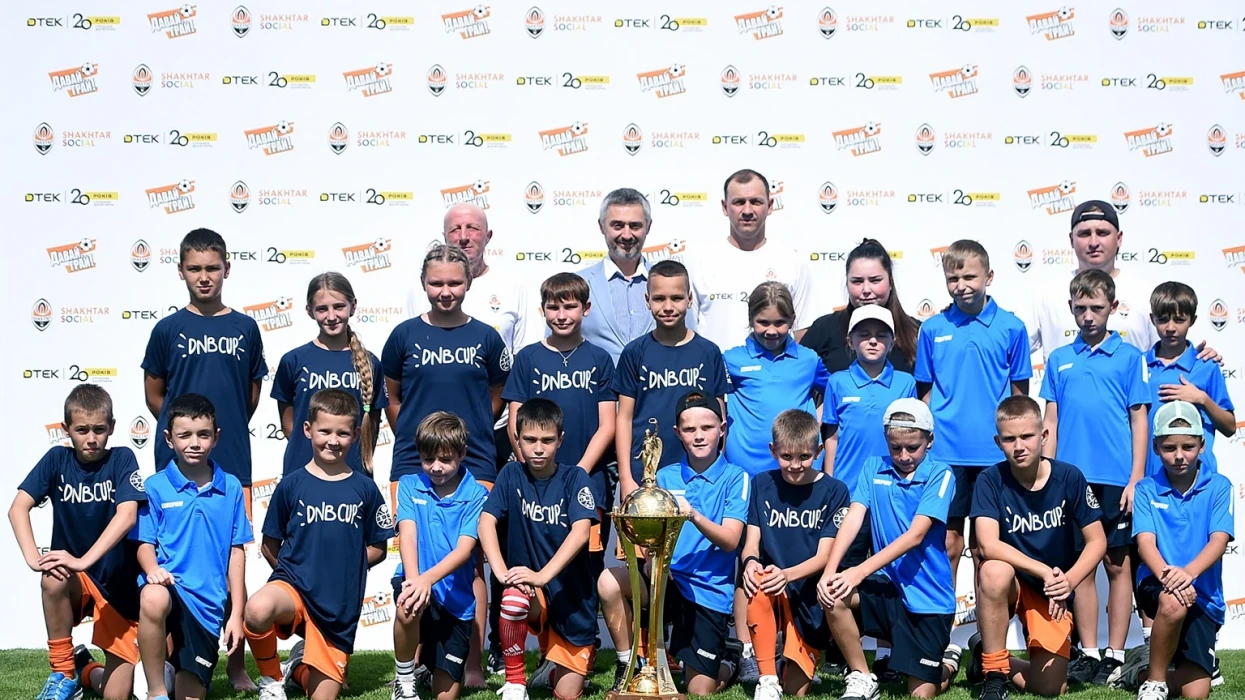 10 футбольних команд проєкту «Давай грай!» зустрілись на турнірі до 20-річчя ДТЕК