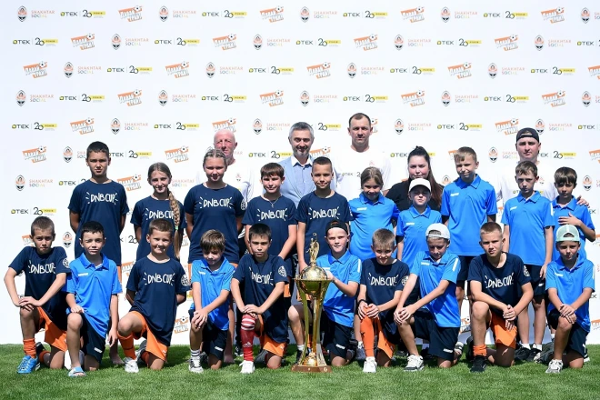10 футбольних команд проєкту «Давай грай!» зустрілись на турнірі до 20-річчя ДТЕК