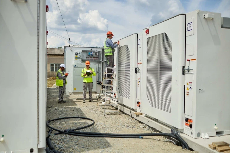 DTEK and Fluence energise the largest battery storage facility in Ukraine with a total capacity of 200 MW